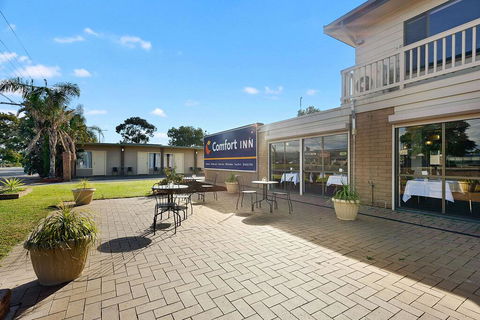 Comfort Inn Flinders On Main - Tourism Cairns 2