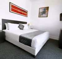 Commercial Hotel Hay - Tourism Cairns