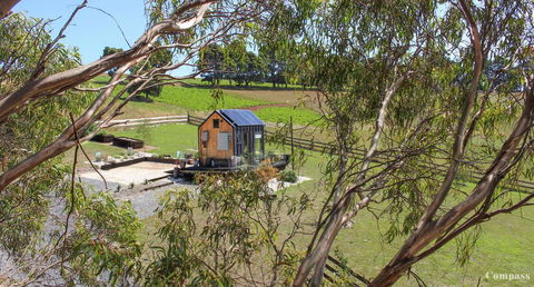 Compass Hut - Tourism Cairns 2