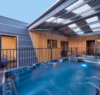 Containment Accommodation - Tourism Cairns