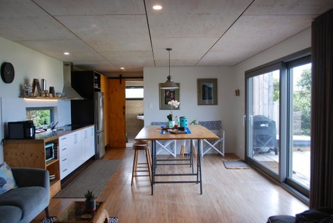 Coopers Ocean Cabin And Jacuzzi - Tourism Cairns 2