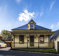 Corinda Contemporary - Tourism Cairns