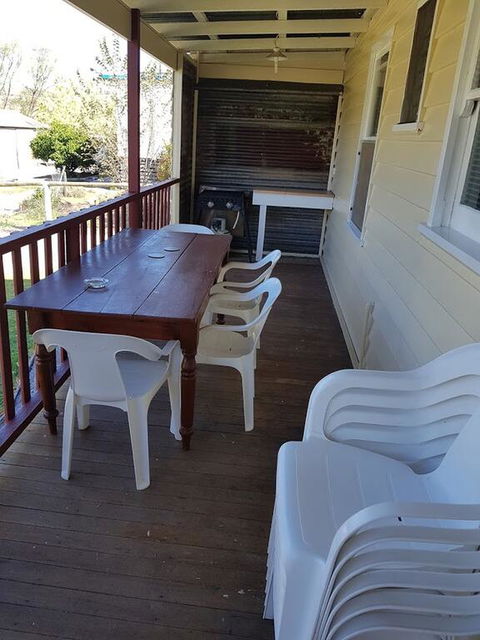 Cottage On Main - Tourism Cairns 3