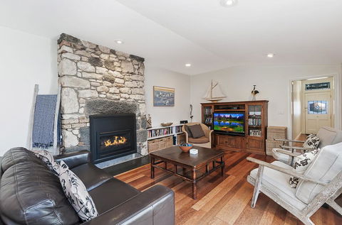 Cottage Watson - Tourism Cairns 2