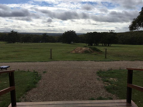 Country Cabin With Mountain Views Close To Ballarat - Tourism Cairns 2