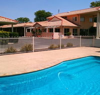 Country Roads Motor Inn - Tourism Cairns