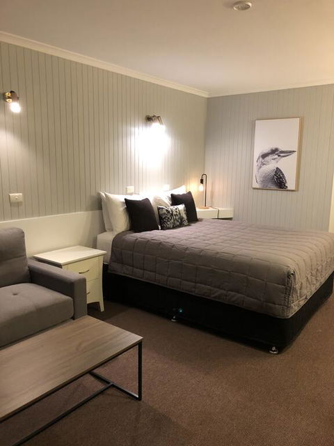 Country Roads Motor Inn - Tourism Cairns 2