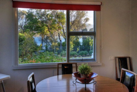 Cove Beach Apartment 1 - Tourism Cairns 1