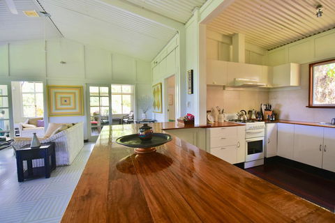 Cow Bay Hilltop Escape - Tourism Cairns 2