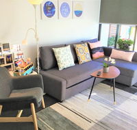 Cozy homely apartment CBR central - Tourism Cairns