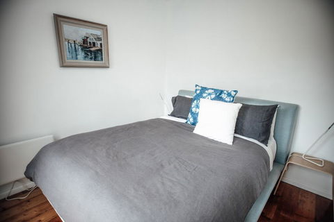 Craypot Cottage Port Campbell - Tourism Cairns 2