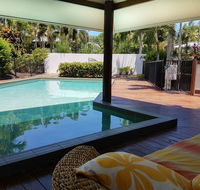 Crazy About Cairns Resort Living - 6 Bedrooms - Tourism Cairns