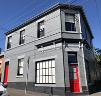 Cromwell Apartment - 3 Red Doors Battery Point - Tourism Cairns