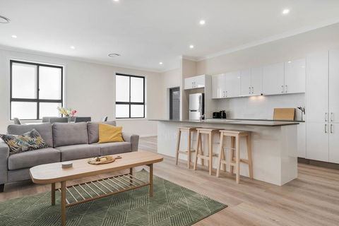Crooked Lane Apartment - Tourism Cairns 0