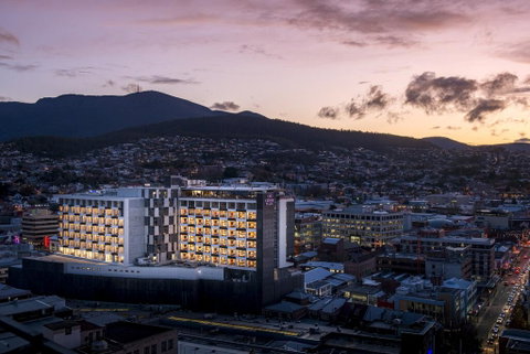 Crowne Plaza Hobart - Tourism Cairns 0