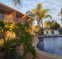 Crystal Fountain Motel Albury - Tourism Cairns