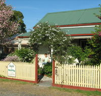 Cuddledoon Cottages Rutherglen - Tourism Cairns