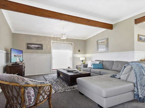 Cudgee - Quaint Cottage With Separate Cabin - Tourism Cairns 1