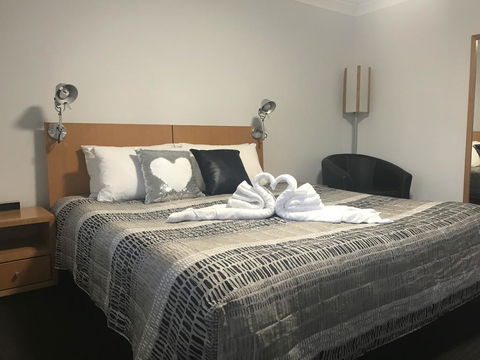 Culburra Beach Motel - Tourism Cairns 2