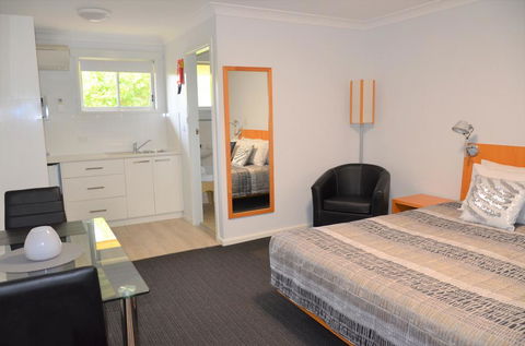 Culburra Beach Motel - Tourism Cairns 1