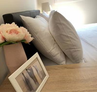 Delightful Bedroom in Bentleigh East - Tourism Cairns