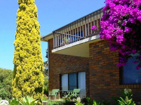 Eden Bed & Breakfast - Tourism Cairns 1
