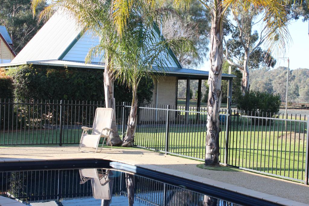 Patho VIC Tourism Cairns