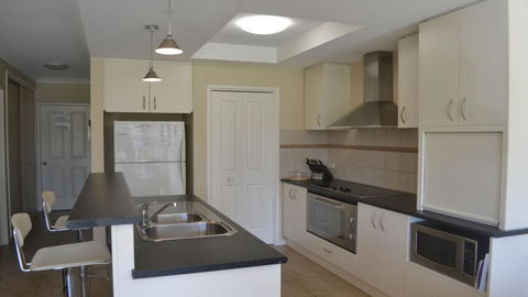 ELSINOR Townhouse 7 Mulwala - Tourism Cairns 3