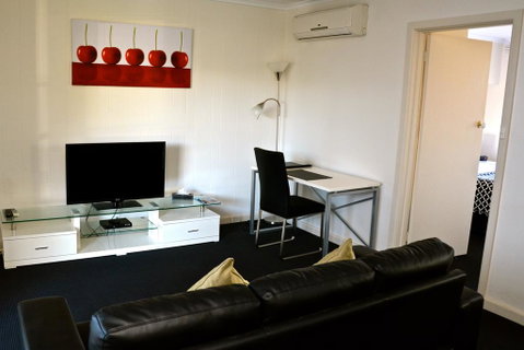 Essendon Apartments - Tourism Cairns 0