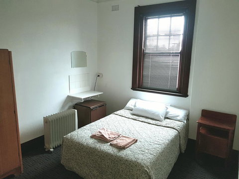 Exchange Hotel Blayney - Tourism Cairns 0