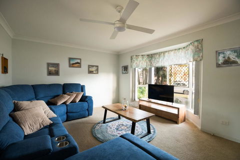 Family Getaway Close To Beach And Restaurants - Tourism Cairns 2