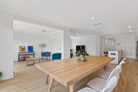 Family holiday paradise - new modern beach house