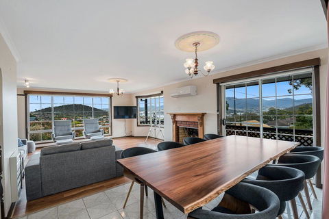 FAMILY With Children Of All Ages - Water/Bridge View - Tourism Cairns 1