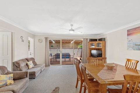 Farm Road, 6A - Tourism Cairns 1