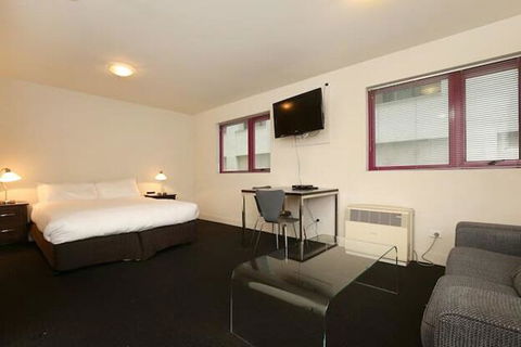 Fasils Home - Tourism Cairns 0