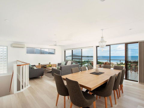 Forever Fingal At Fingal Bay - Tourism Cairns 1