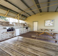 Fossickers Tourist Park - Tourism Cairns