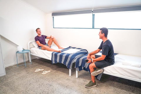 Freedom Hostels Cairns - Tourism Cairns 1