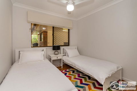 Freshly Revovated Dog Friendly House Walking Distance To Waterfront! - Tourism Cairns 3