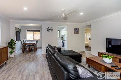 Freshly Revovated Dog Friendly House Walking Distance To Waterfront! - Tourism Cairns 1