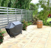 Gale Street Retreat Busselton - Tourism Cairns