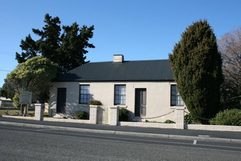 Gaol House Cottages - Tourism Cairns 1
