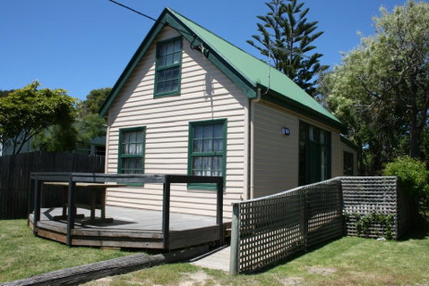Gaol House Cottages - Tourism Cairns 3