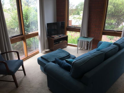 Garland Grove - Tourism Cairns 2