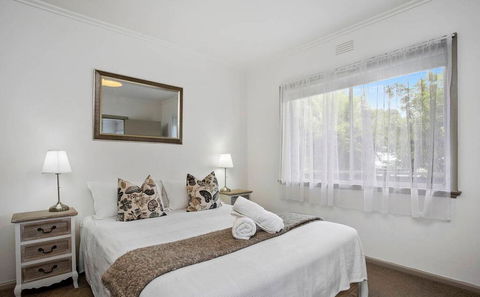Geelong Serviced Apartments - Tourism Cairns 0