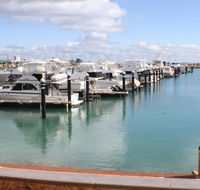 Geraldton Holiday Unit - Tourism Cairns