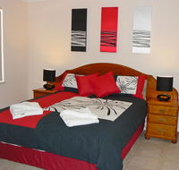 Geraldton Luxury Vacation Home - Tourism Cairns