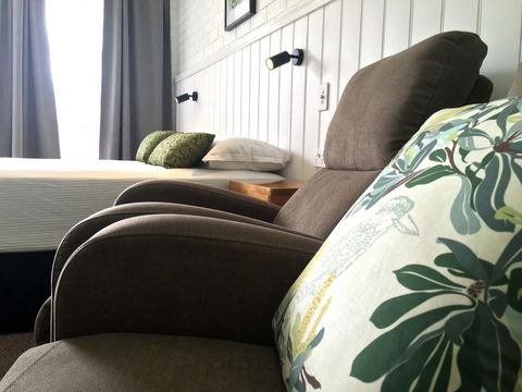 Gin Gin Village Motor Inn Motel - Tourism Cairns 0