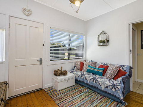 Gipps Getaway - Tourism Cairns 3