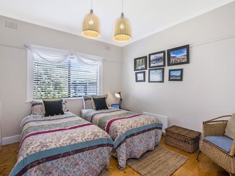 Gipps Getaway - Tourism Cairns 1